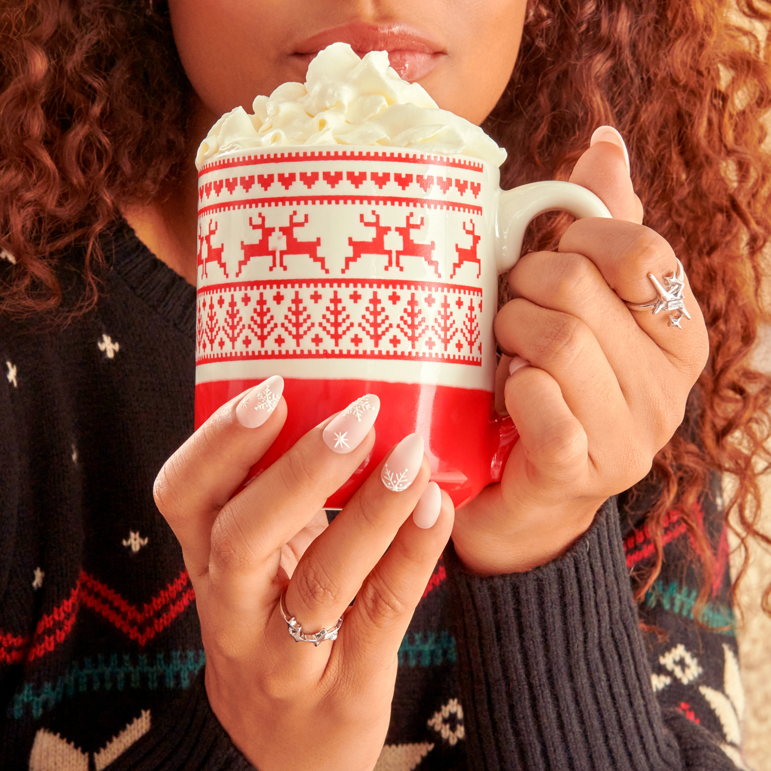 KISS Voguish Fantasy Holiday Press On Glue Nails - Sleigh All Day